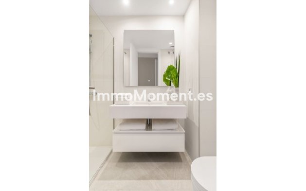 Resale - Apartment - Marbella - Santa Clara