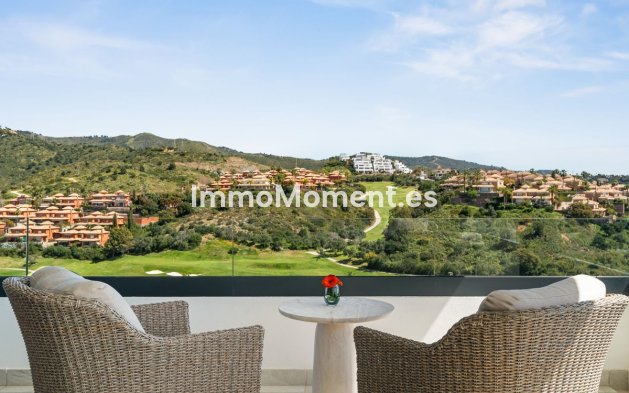 Resale - Apartment - Marbella - Santa Clara