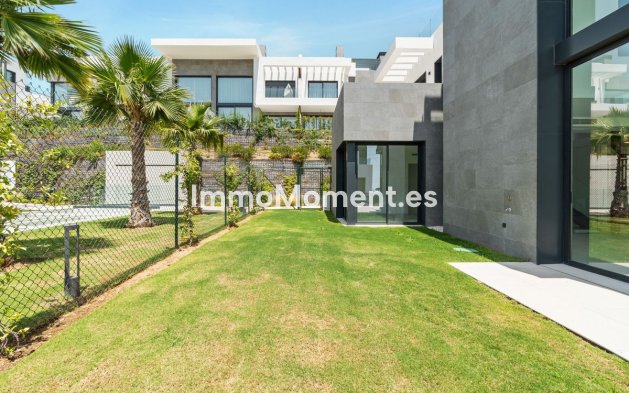 Resale - Villa - Marbella - Río Real