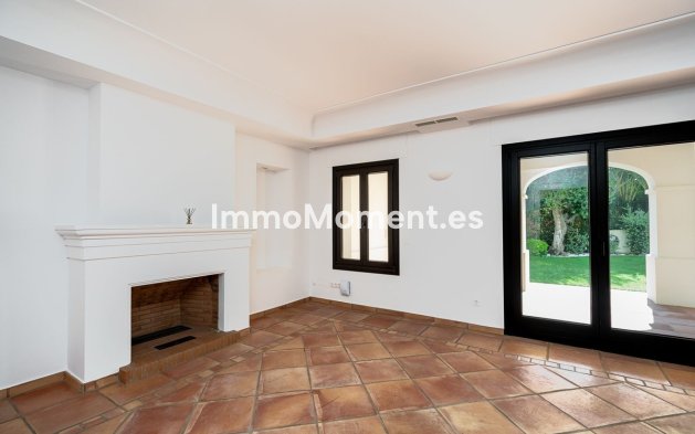 Wiederverkauf - Villa - Marbella - Guadalmina Baja