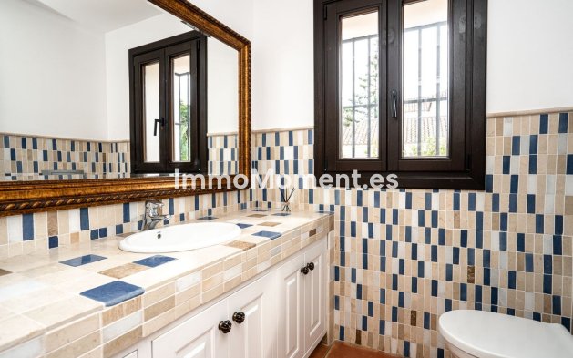 Wiederverkauf - Villa - Marbella - Guadalmina Baja