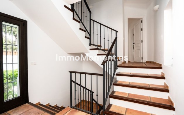 Wiederverkauf - Villa - Marbella - Guadalmina Baja