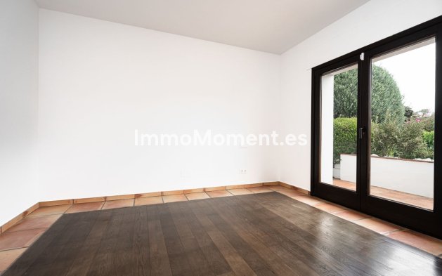 Wiederverkauf - Villa - Marbella - Guadalmina Baja