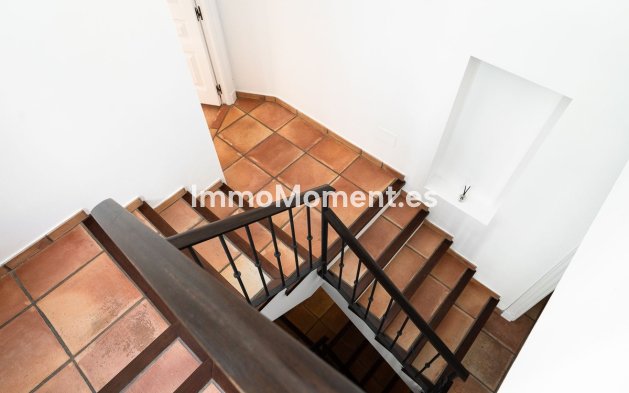 Wiederverkauf - Villa - Marbella - Guadalmina Baja