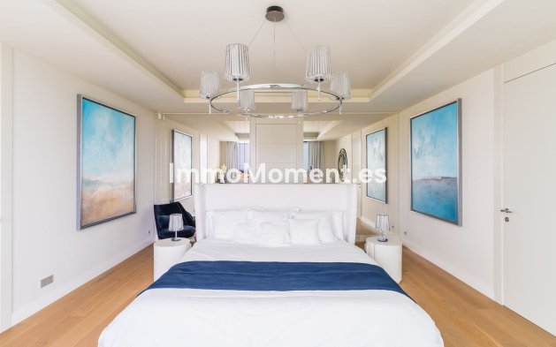 Resale - Villa - Marbella - Santa Clara