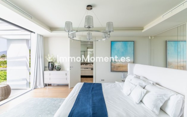 Resale - Villa - Marbella - Santa Clara