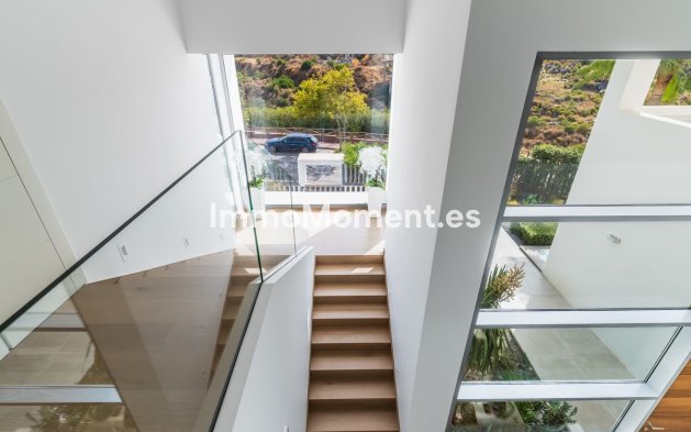 Resale - Villa - Marbella - Santa Clara