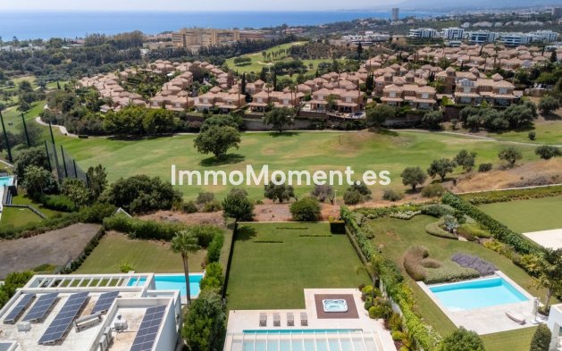 Resale - Villa - Marbella - Santa Clara