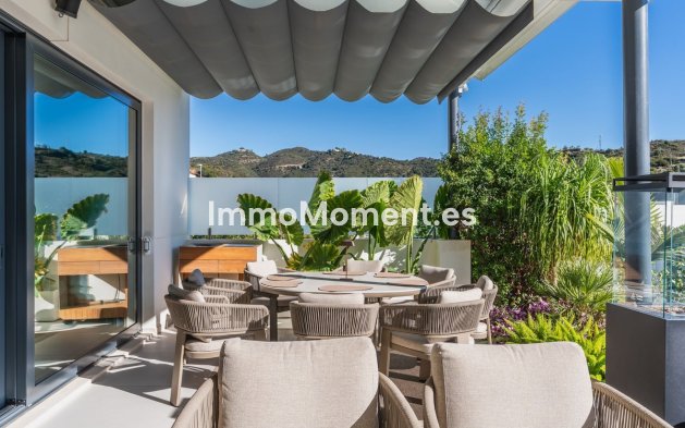 Resale - Villa - Marbella - Santa Clara