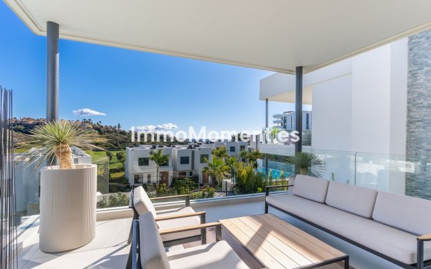 Resale - Villa - Marbella - Santa Clara