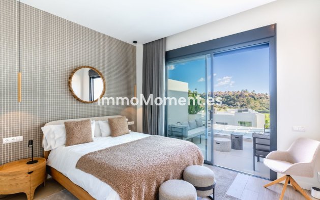 Resale - Villa - Marbella - Santa Clara