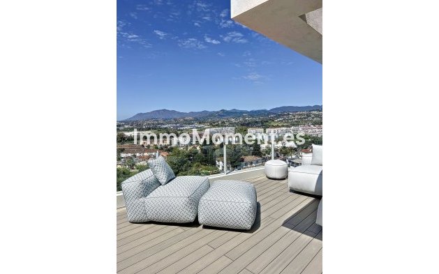 Revente - Villa - Marbella - Nueva Andalucía