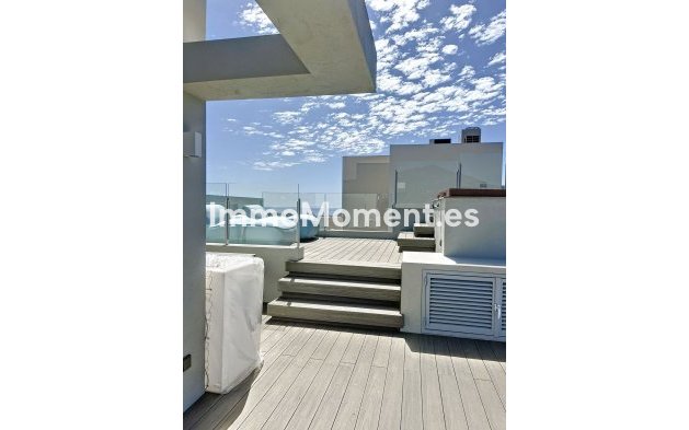 Revente - Villa - Marbella - Nueva Andalucía