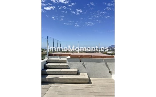 Revente - Villa - Marbella - Nueva Andalucía