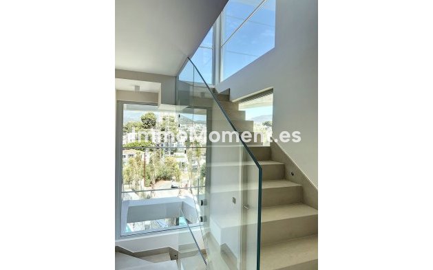 Revente - Villa - Marbella - Nueva Andalucía