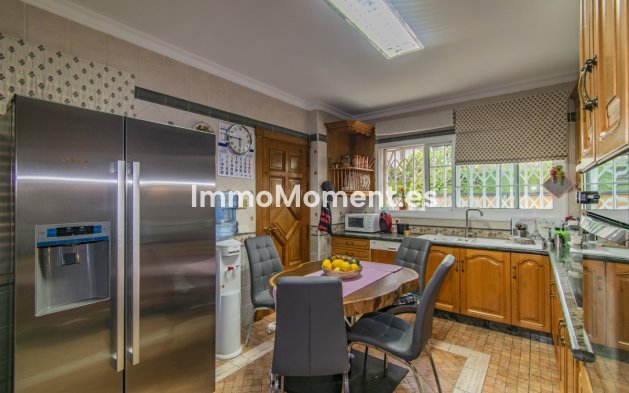 Wiederverkauf - Villa - Marbella - San Pedro de Alcántara