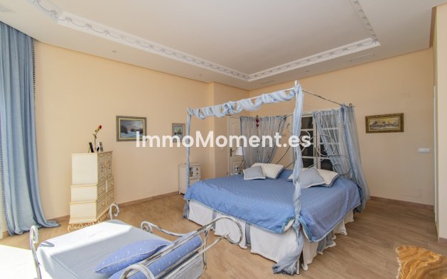 Wiederverkauf - Villa - Estepona  - Estepona Centro