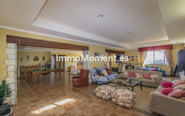 Wiederverkauf - Villa - Estepona  - Estepona Centro