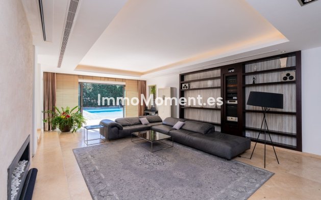 Wiederverkauf - Villa - Estepona  - New Golden Mile