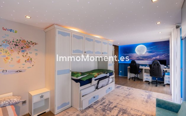 Wiederverkauf - Villa - Estepona  - New Golden Mile