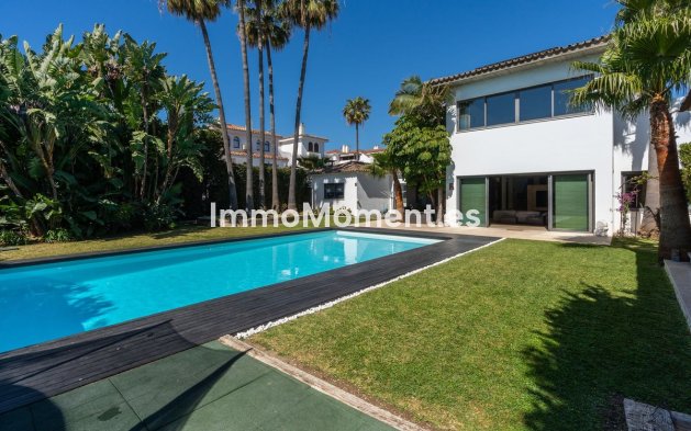 Wiederverkauf - Villa - Estepona  - New Golden Mile