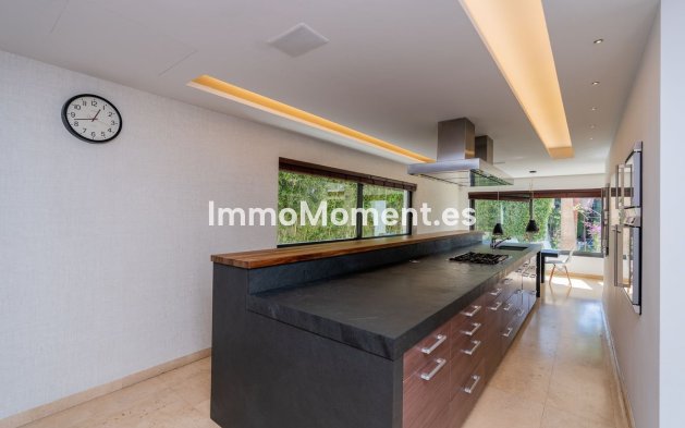 Wiederverkauf - Villa - Estepona  - New Golden Mile