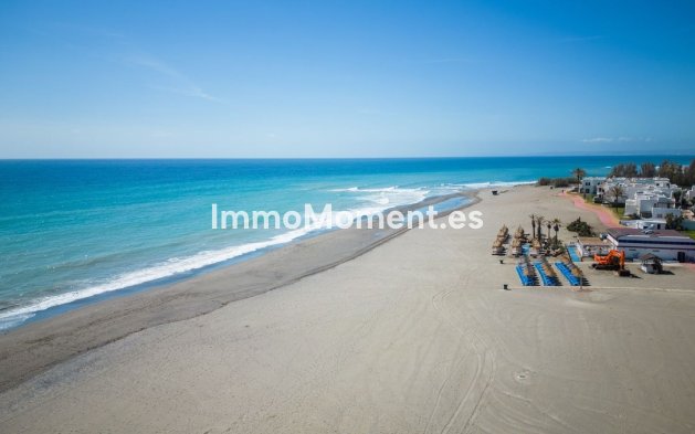 Wiederverkauf - Villa - Estepona  - New Golden Mile
