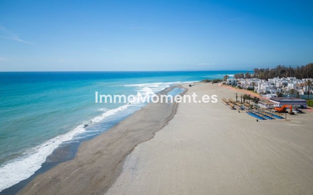 Wiederverkauf - Villa - Estepona  - New Golden Mile