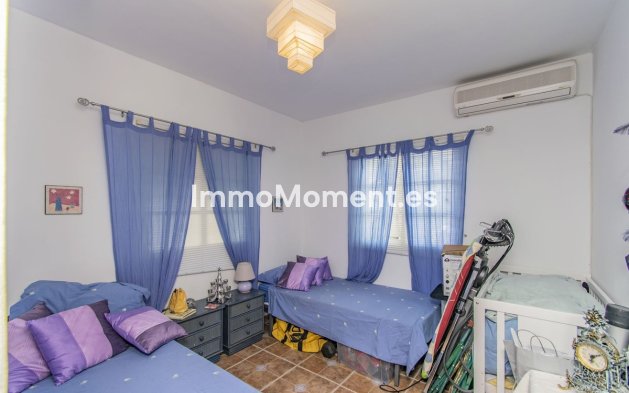 Reventa - Villa - Interior  - Monda