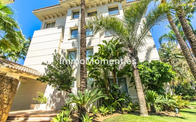 Wiederverkauf - Wohnung - Marbella - Nagüeles