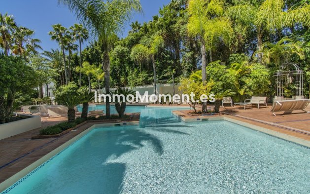 Wiederverkauf - Wohnung - Marbella - Nagüeles