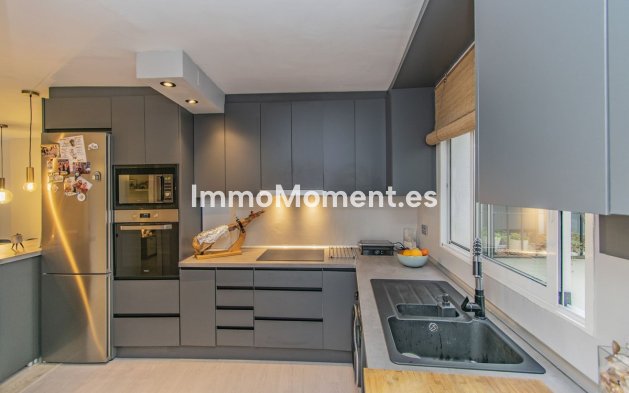 Resale - Apartment - Marbella - Marbella Centro