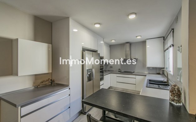 Resale - Apartment - Marbella - Marbella Centro