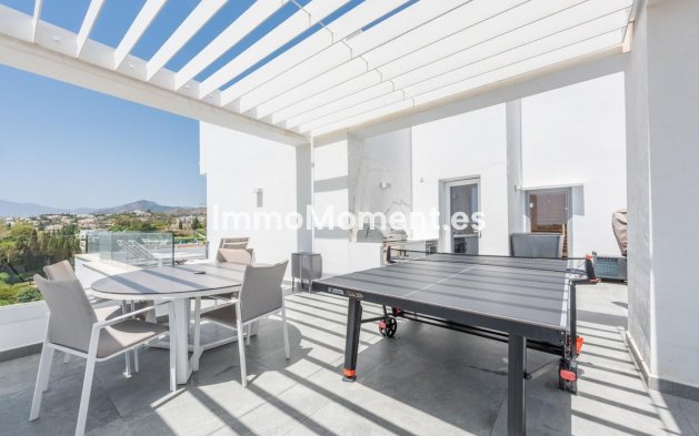 Resale - Apartment - Benahavís - La Quinta