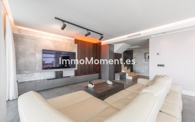 Resale - Apartment - Benahavís - La Quinta