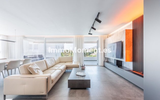 Resale - Apartment - Benahavís - La Quinta