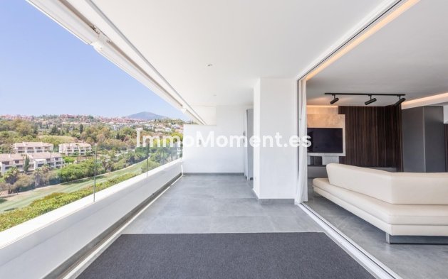 Resale - Apartment - Benahavís - La Quinta