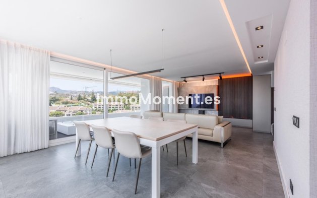 Resale - Apartment - Benahavís - La Quinta