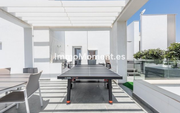 Resale - Apartment - Benahavís - La Quinta