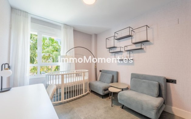 Resale - Apartment - Benahavís - La Quinta