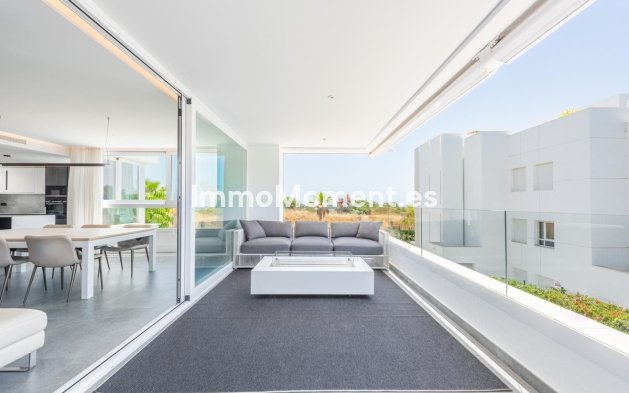 Resale - Apartment - Benahavís - La Quinta