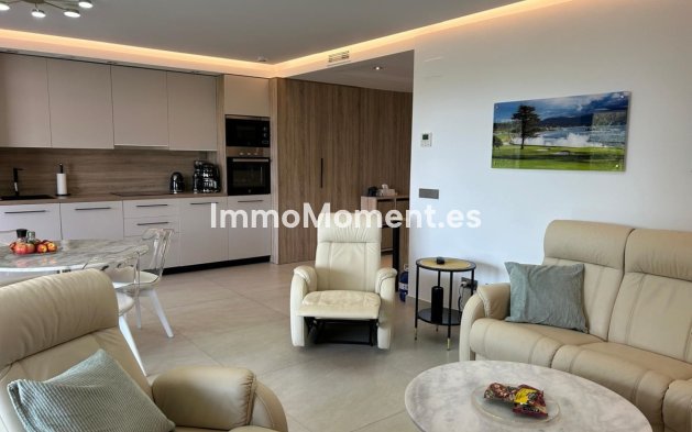 Resale - Apartment - Benahavís - La Quinta