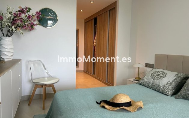 Resale - Apartment - Benahavís - La Quinta