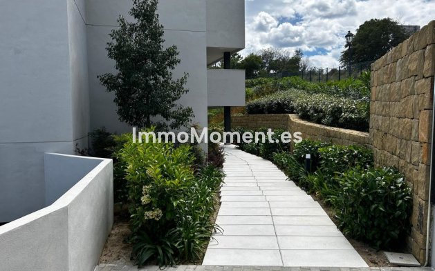 Resale - Apartment - Benahavís - La Quinta