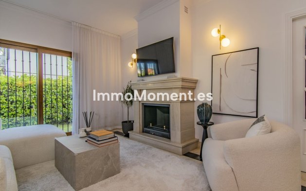 Wiederverkauf - Villa - Marbella - Nagüeles