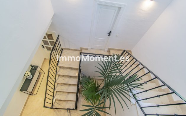 Wiederverkauf - Villa - Marbella - Nagüeles