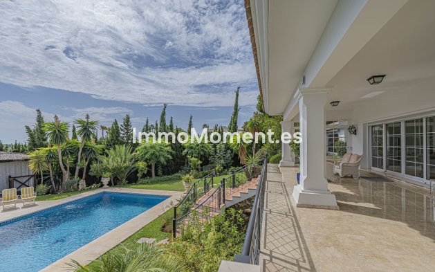 Reventa - Villa independiente - Estepona  - New Golden Mile