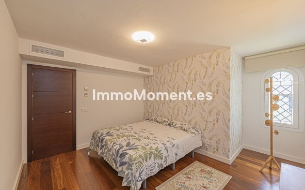 Reventa - Villa independiente - Estepona  - New Golden Mile