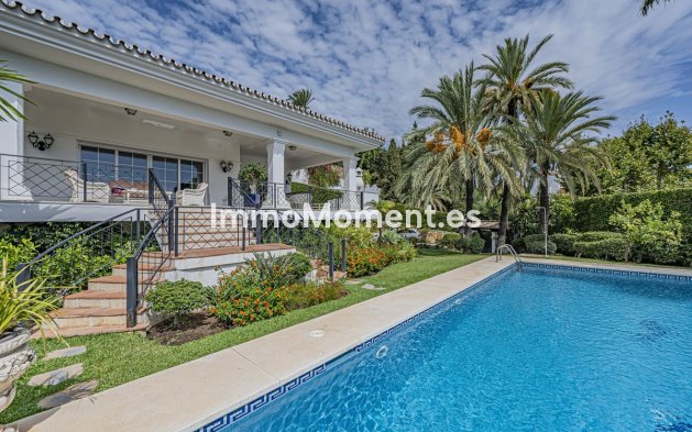 Reventa - Villa independiente - Estepona  - New Golden Mile