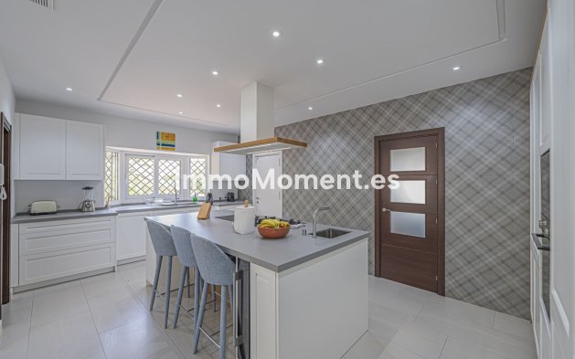 Reventa - Villa independiente - Estepona  - New Golden Mile